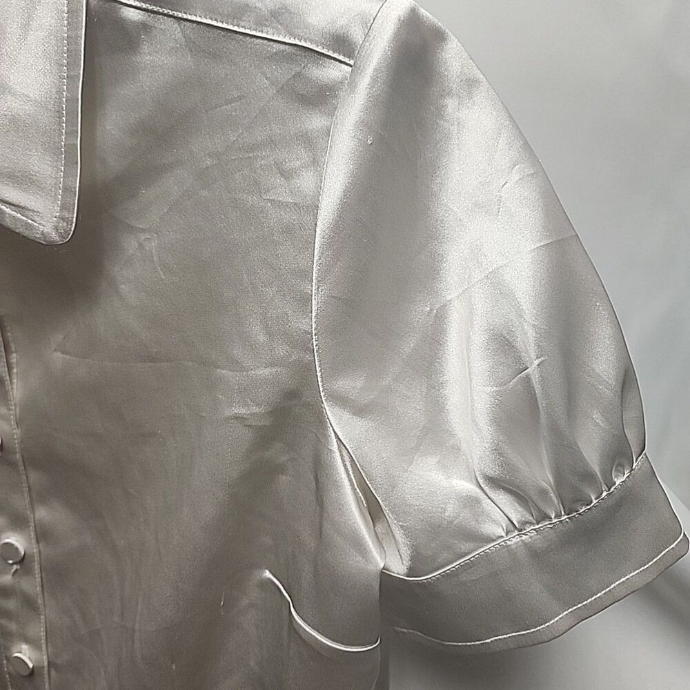 Y2K Xoxo Collection Satin Button Up Women Blouse Short Balloon Sleeve Sz M - Picture 2 of 11